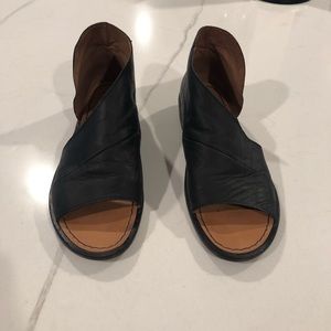 Free People royal sandals